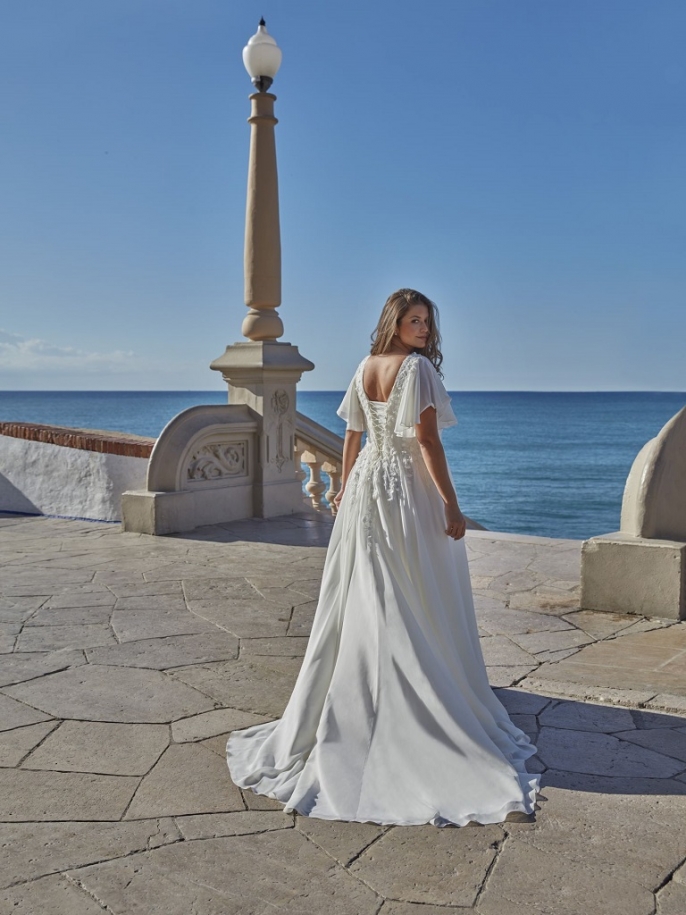 Amelie 35019U back.jpg